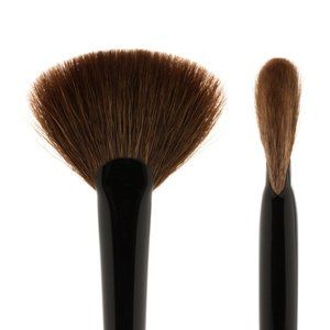 SONIA G. Sculpt Three Fan Brush